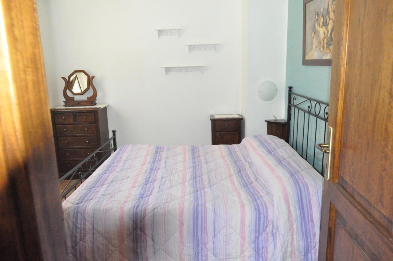 Farm Stay Il Carro Del Colle Collevalenza Exterior foto